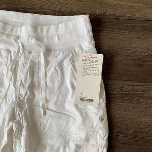 NWT Lululemon White Studio Pant ll